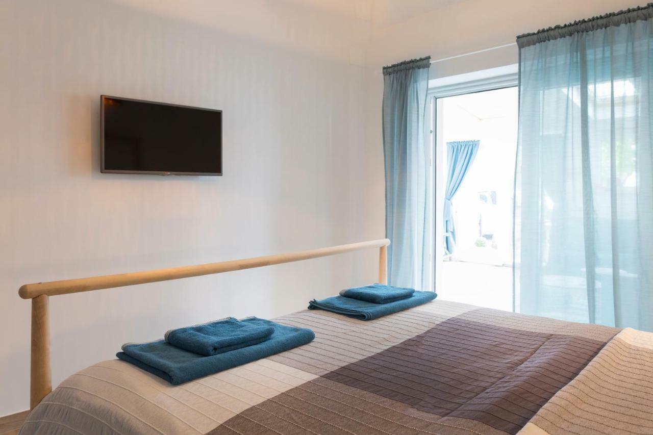 Apartments Nika ซริกเวนิซา ภายนอก รูปภาพ