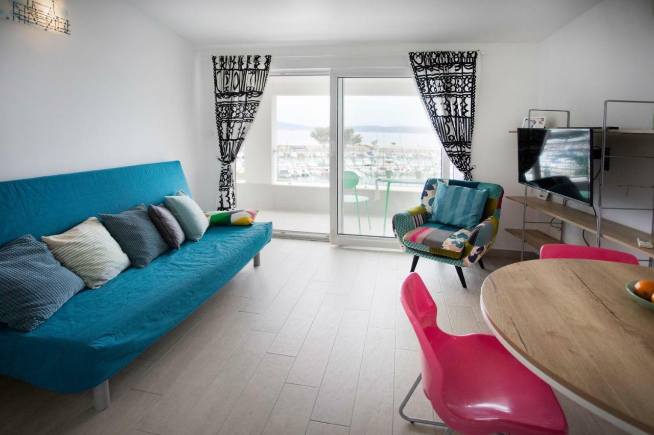Apartments Nika ซริกเวนิซา ภายนอก รูปภาพ